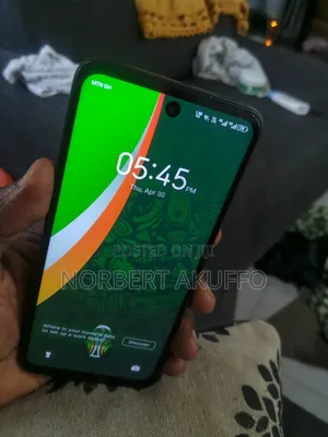 Tecno Spark 20 128 GB Black