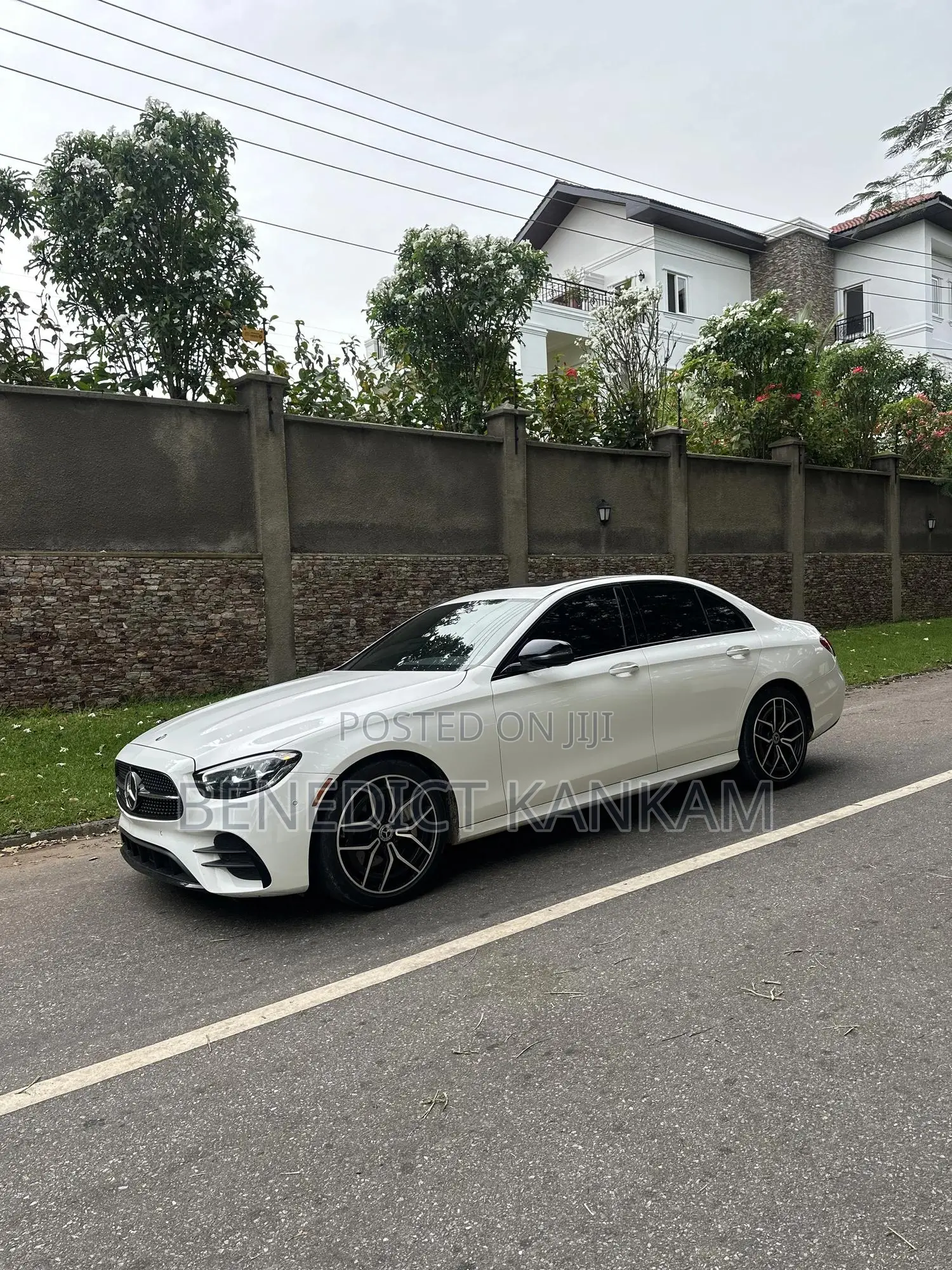Mercedes-Benz E350 2021 White