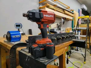 Hilti Cordless Impact Wrench Set ( Siw10-22 _ 3/4")