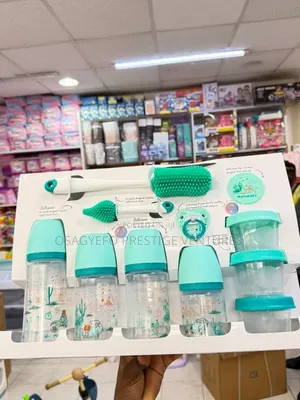 Feeding Bottle Set