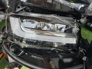 Toyota Land Cruiser 300 2022 2023 2024 2025 Headlight