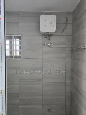 4bdrm Duplex in Lesmon Investments, Tseaddo for rent