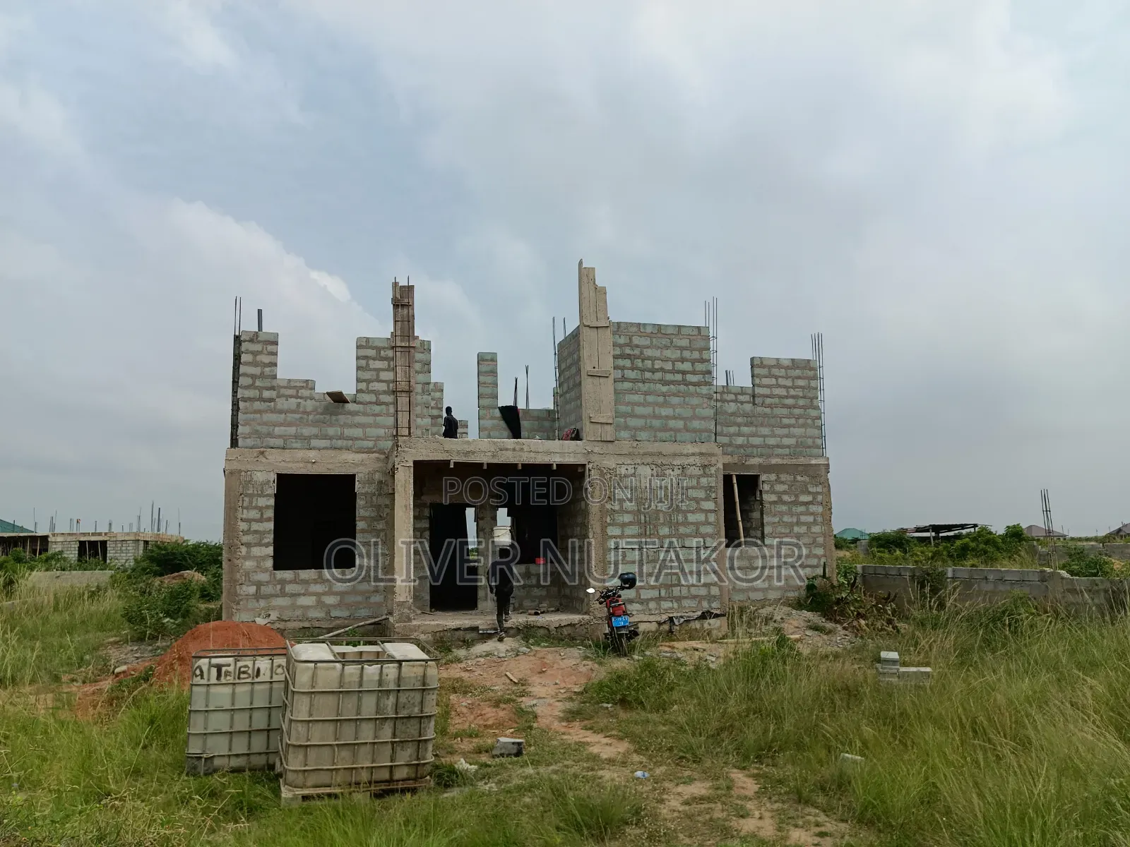 6bdrm Apartment in Prampram for sale
