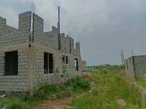 6bdrm Apartment in Prampram for sale