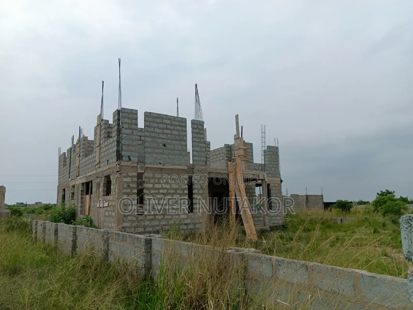 6bdrm Apartment in Prampram for sale