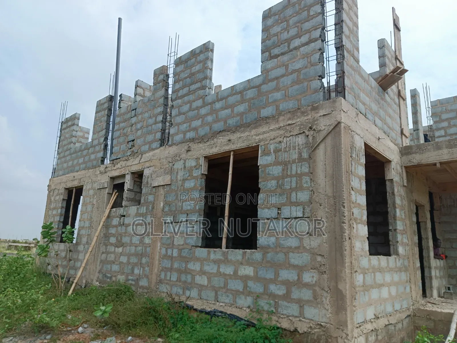 6bdrm Apartment in Prampram for sale