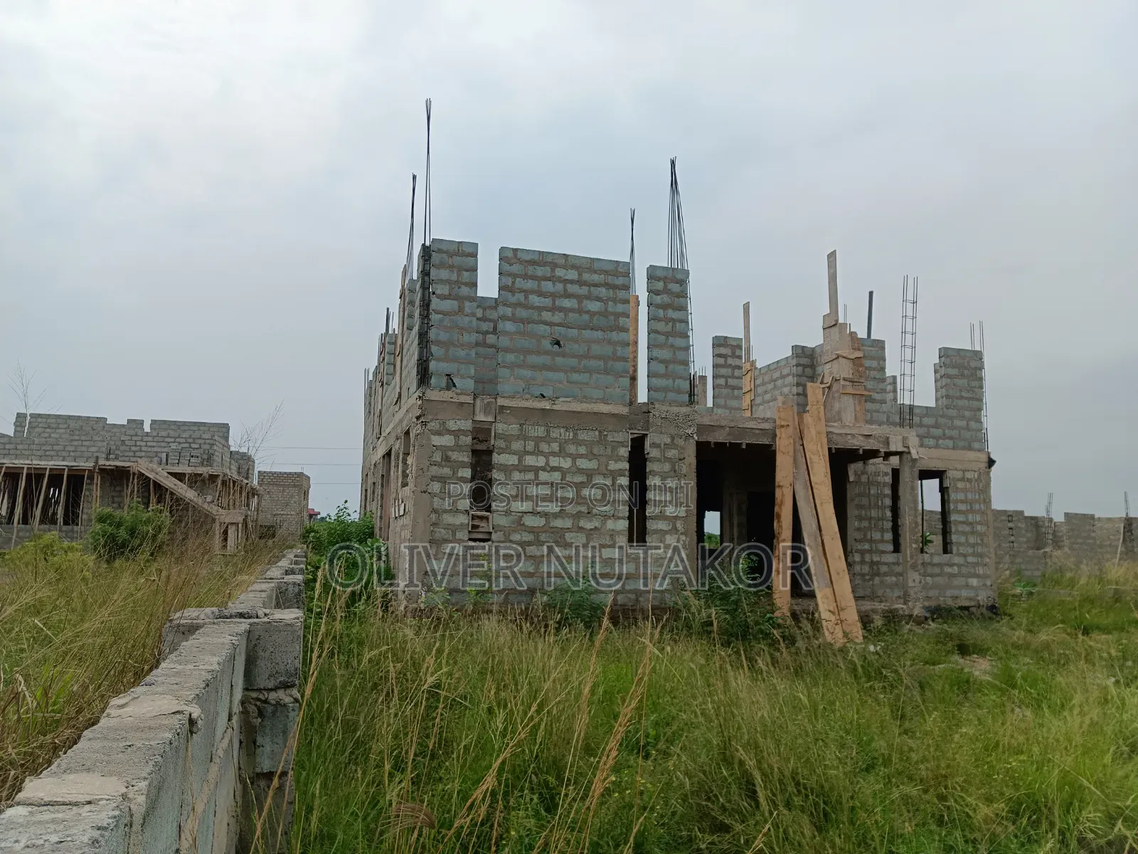 6bdrm Apartment in Prampram for sale