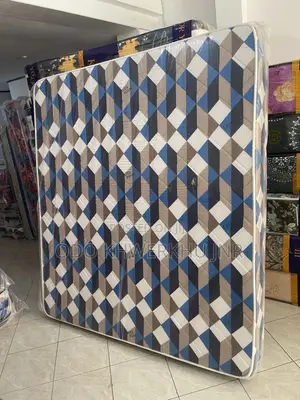 10inches King Size Mattress Latex Foam (84x75)