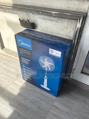 Stay Cool Anywhere With Midea Rechargeable Fan