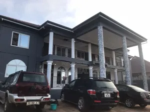 12bdrm Apartment in Fredimens Real, Kumasi Metropolitan for sale