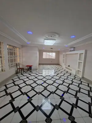 5bdrm Apartment in Mr. Justice Estate, Bortiano for rent