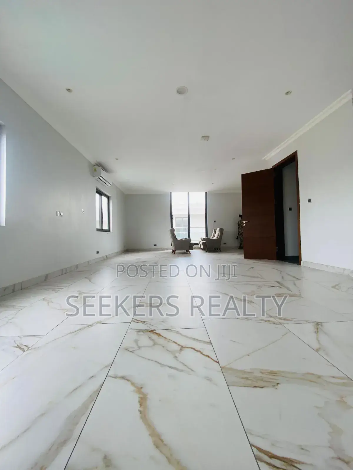 5bdrm House in Seekers Realty, Ghana Flag for sale