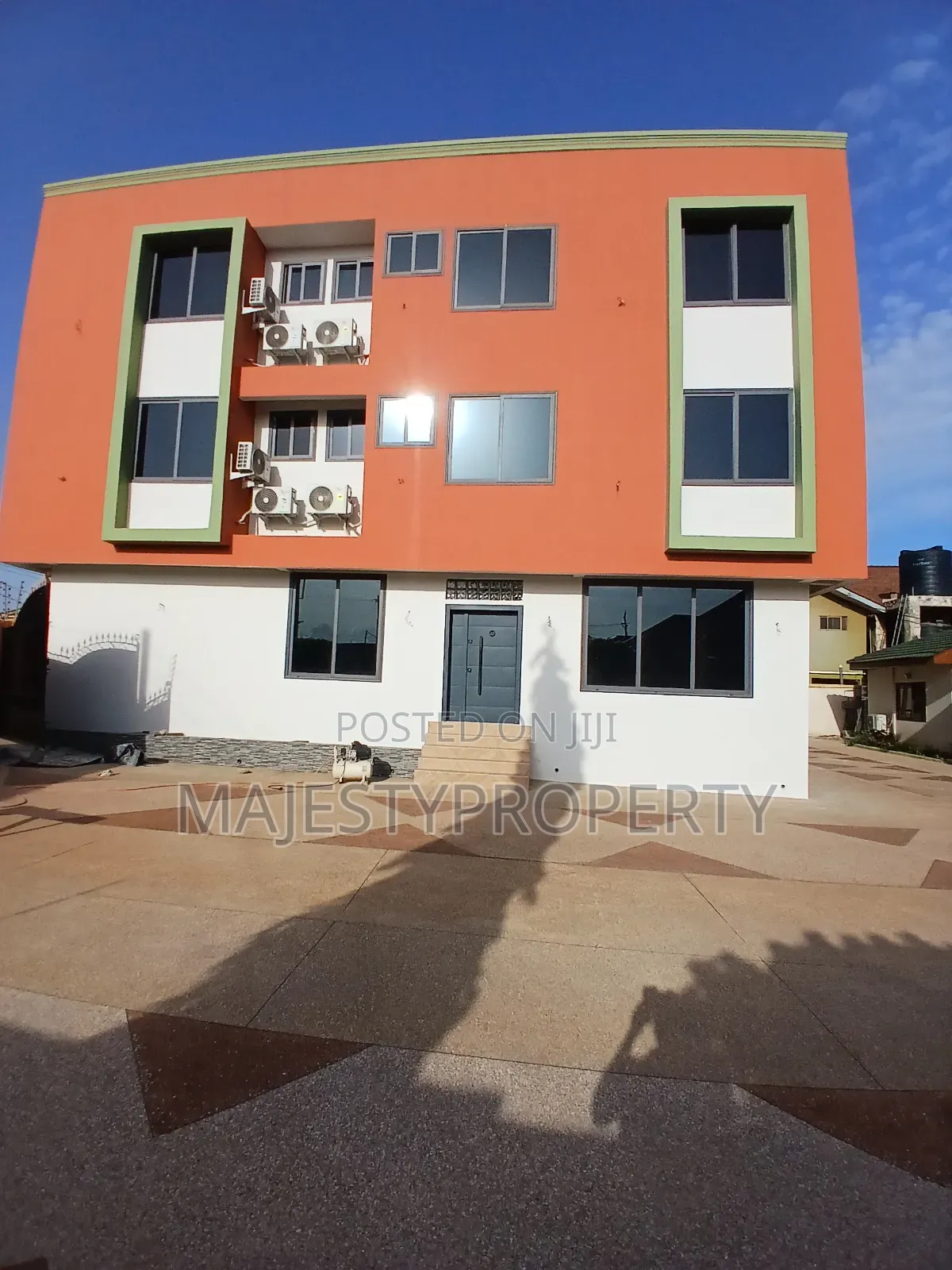 2bdrm Apartment in Costa, Baatsona Total for rent