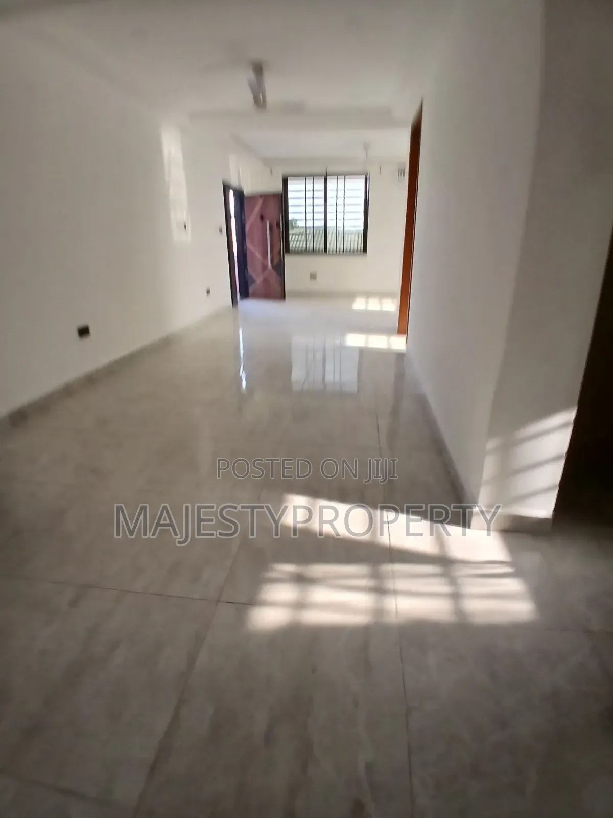 2bdrm Apartment in Costa, Baatsona Total for rent
