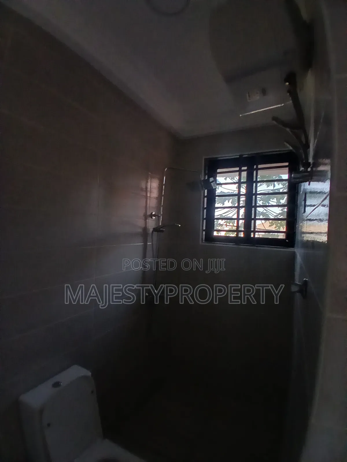 2bdrm Apartment in Costa, Baatsona Total for rent