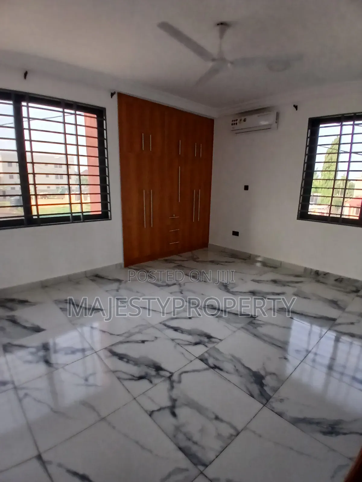 2bdrm Apartment in Costa, Baatsona Total for rent
