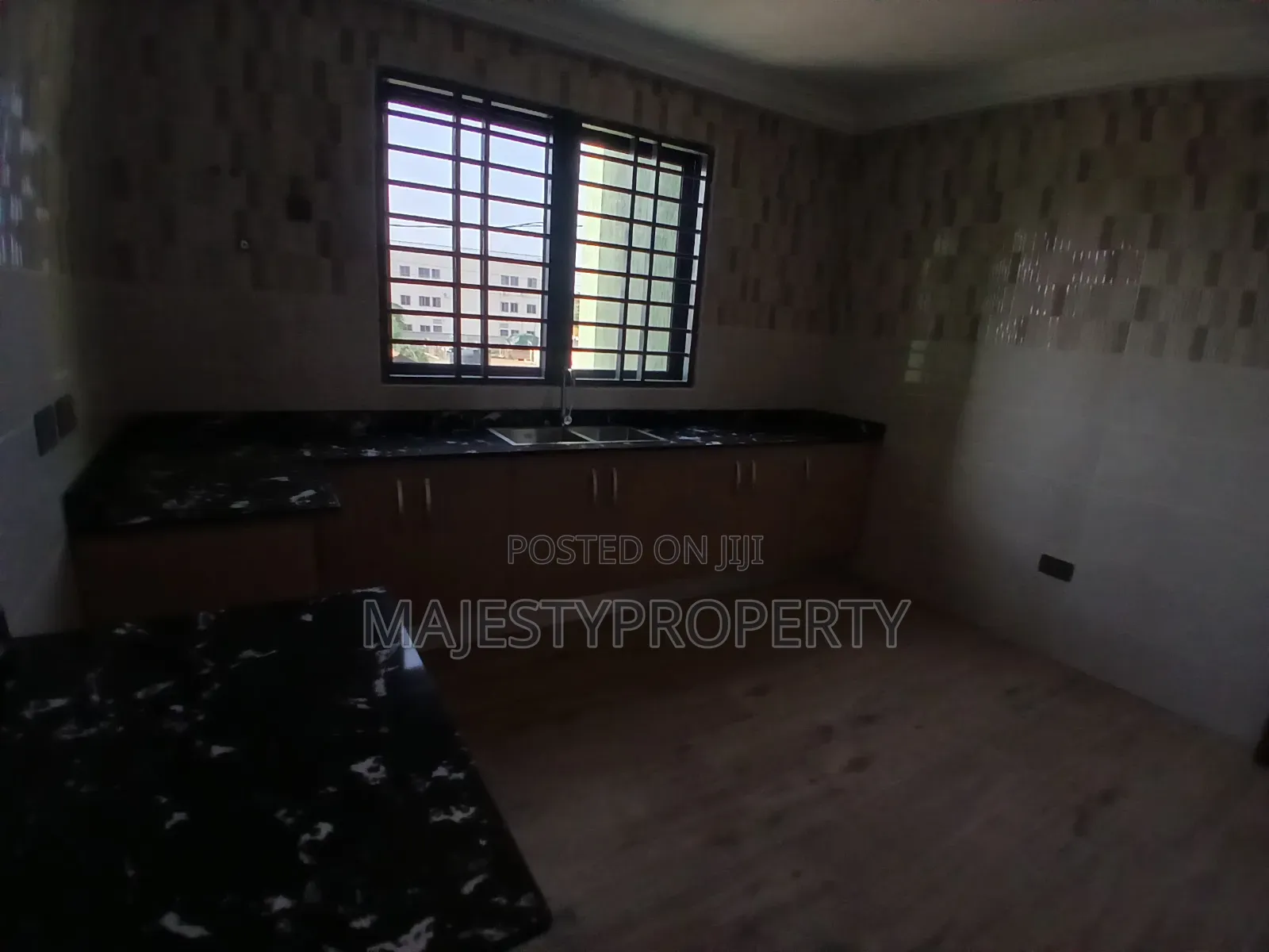 2bdrm Apartment in Costa, Baatsona Total for rent