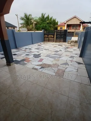 3bdrm House in Community 18 Lashibi, Baatsona Total for rent