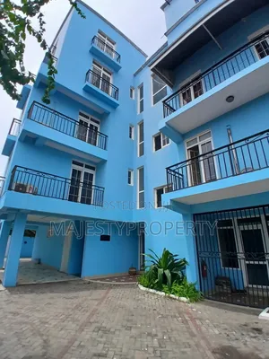 Furnished 3bdrm Apartment in Osu, Oxford Street for rent