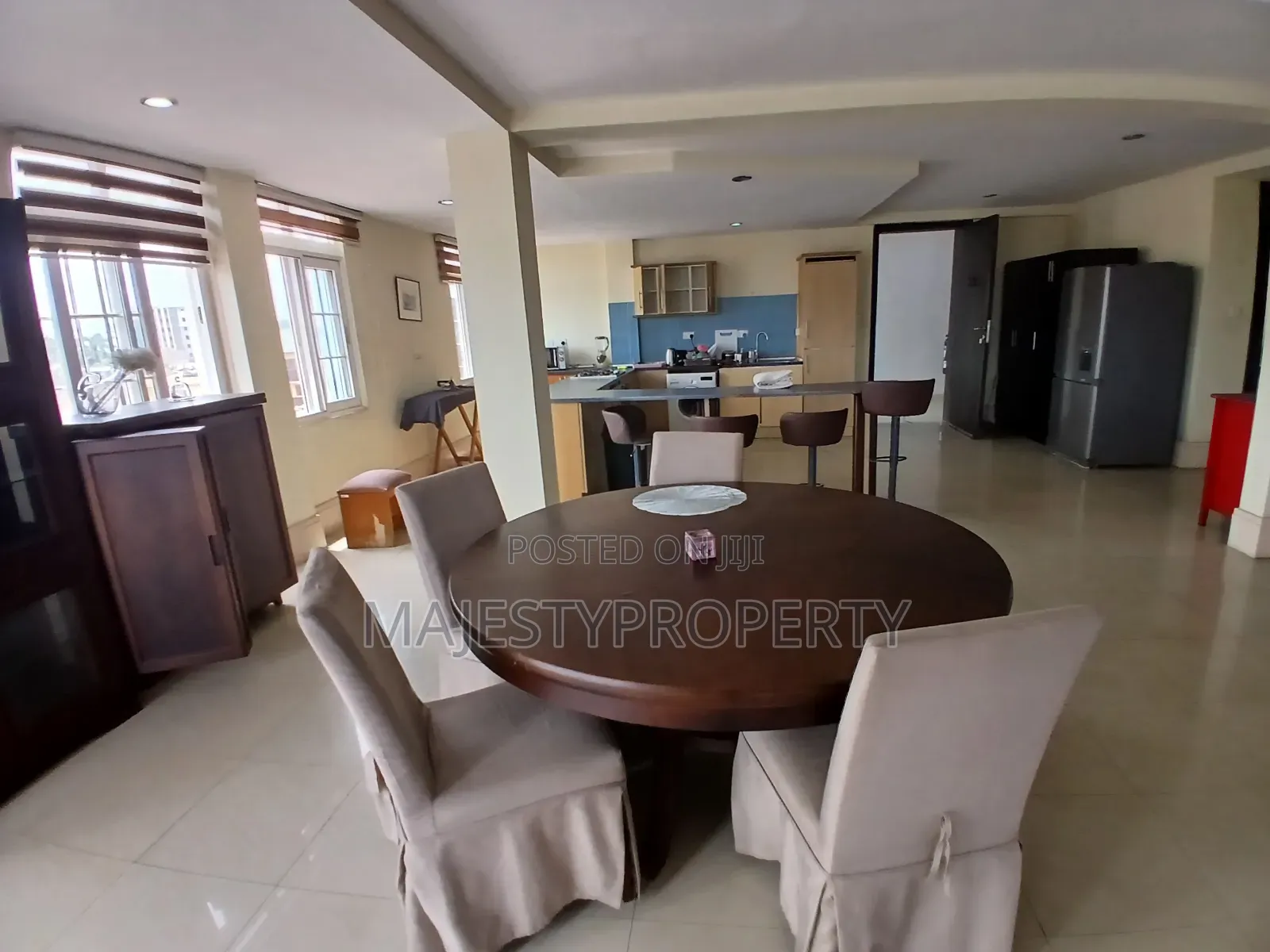 Furnished 3bdrm Apartment in Osu, Oxford Street for rent