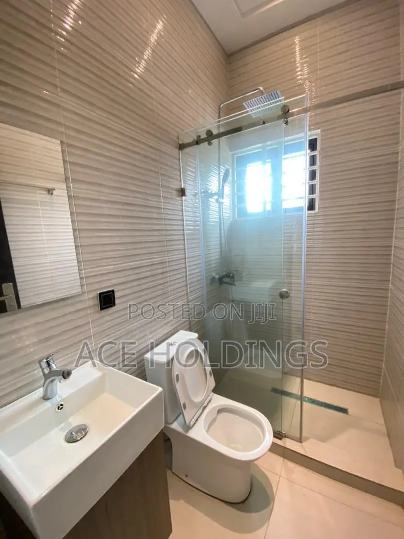4bdrm House in Ogbojo, East Legon for sale