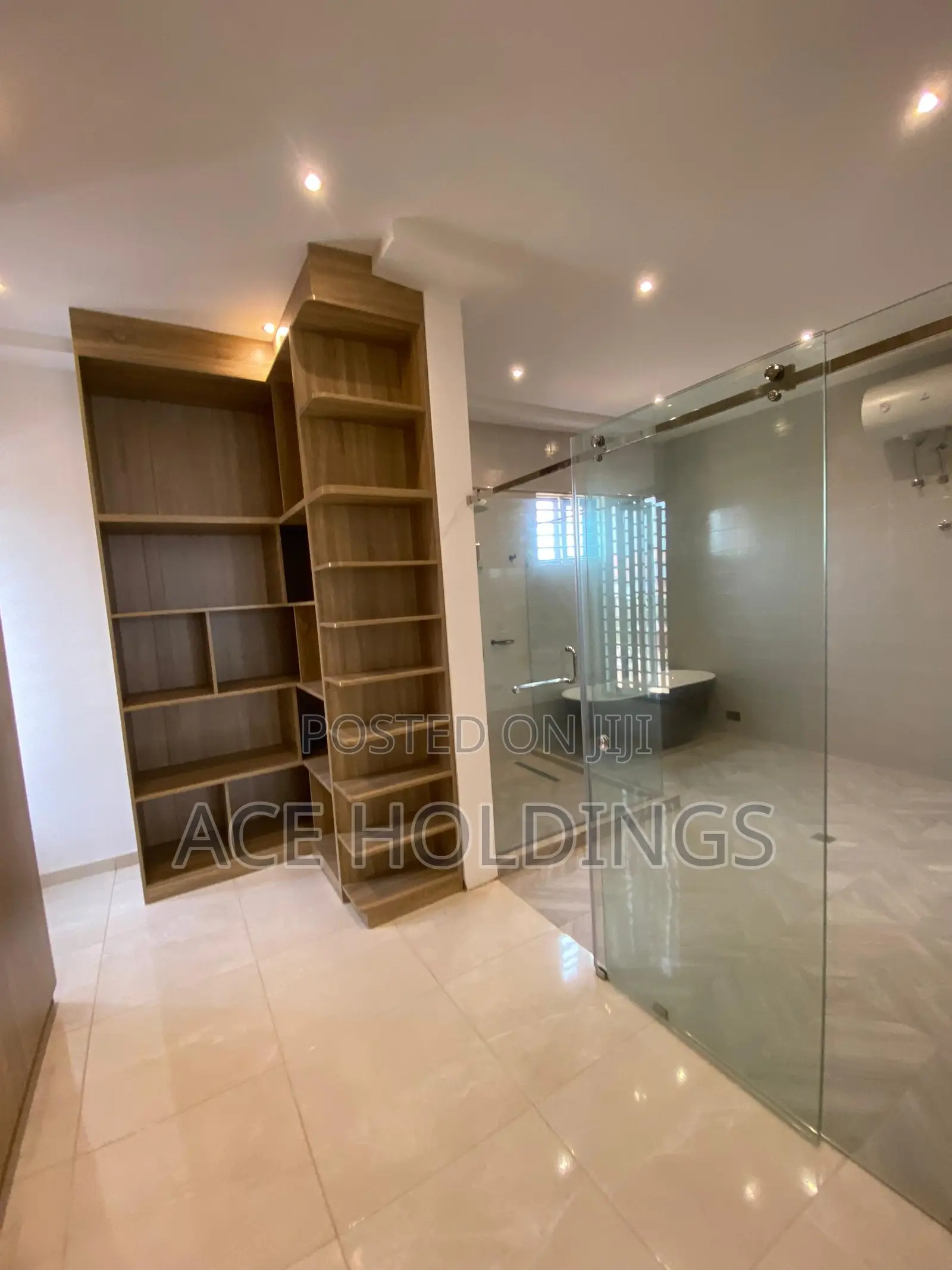 4bdrm House in Ogbojo, East Legon for sale