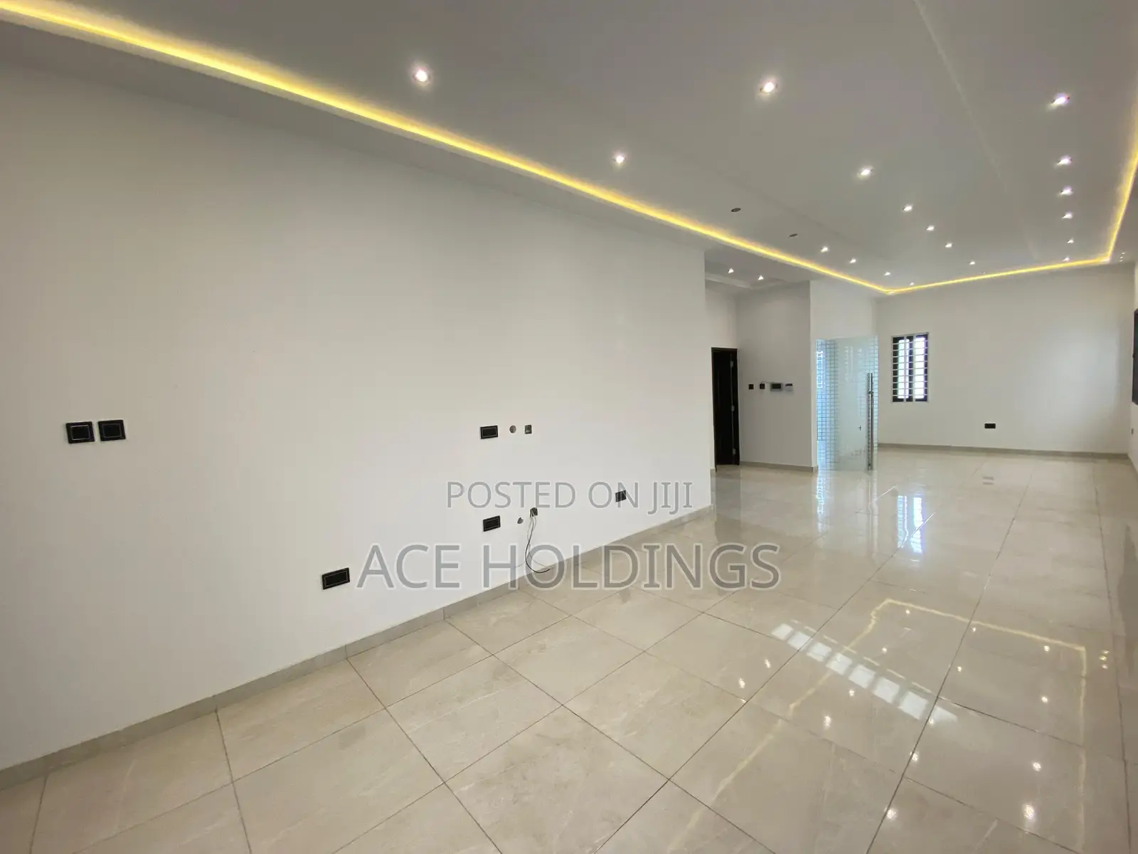4bdrm House in Ogbojo, East Legon for sale