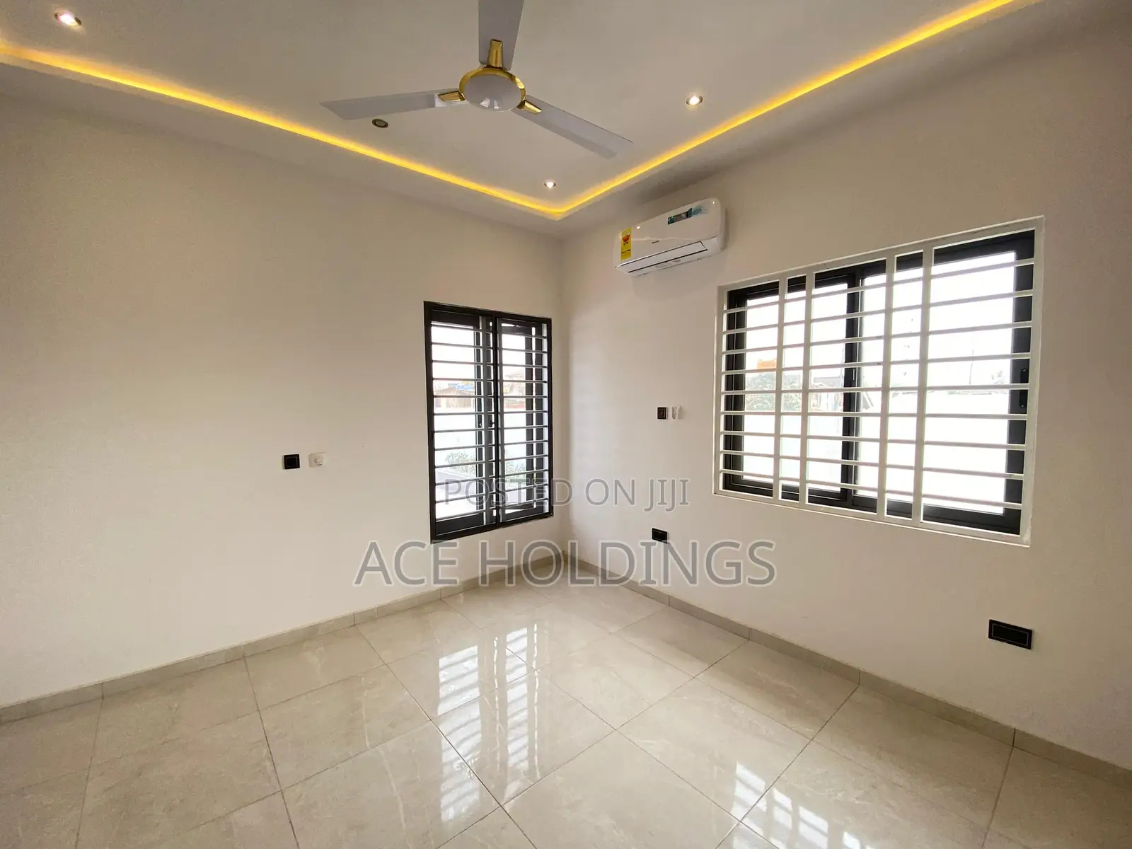 4bdrm House in Ogbojo, East Legon for sale