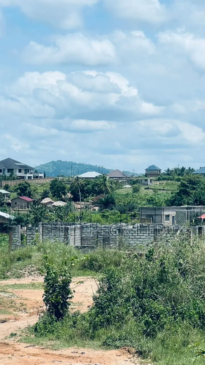 Titled Plot With Uncompleted 3-storey Modern 5-bedroom House