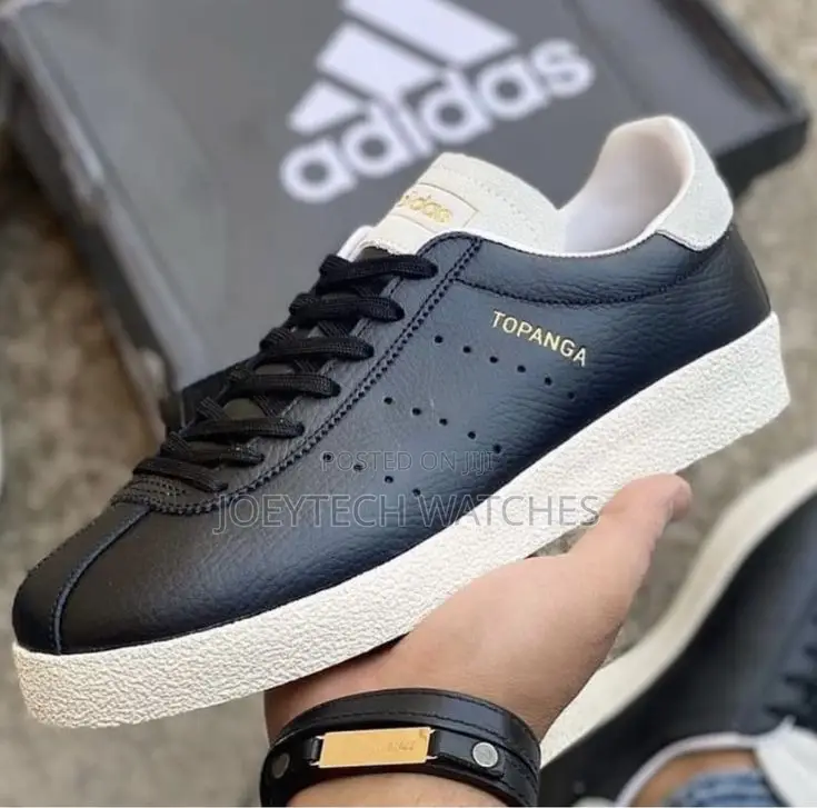 Adidas Topanga