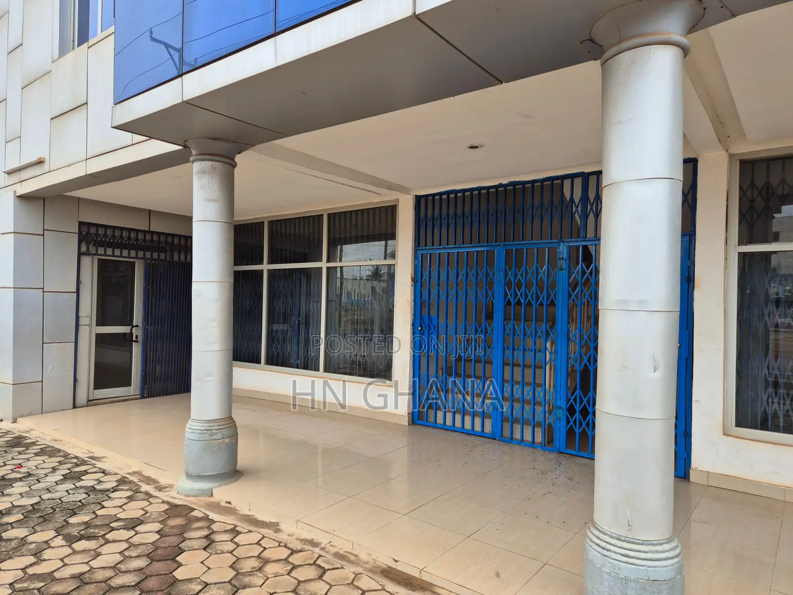 Office Space -Teshie Adjorma