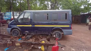 Ford Transit 2010 Blue