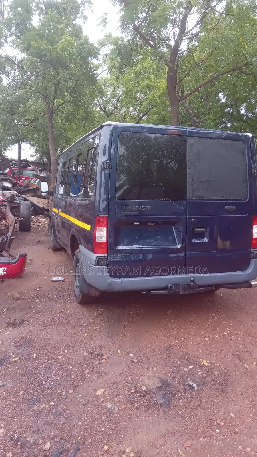 Ford Transit 2010 Blue