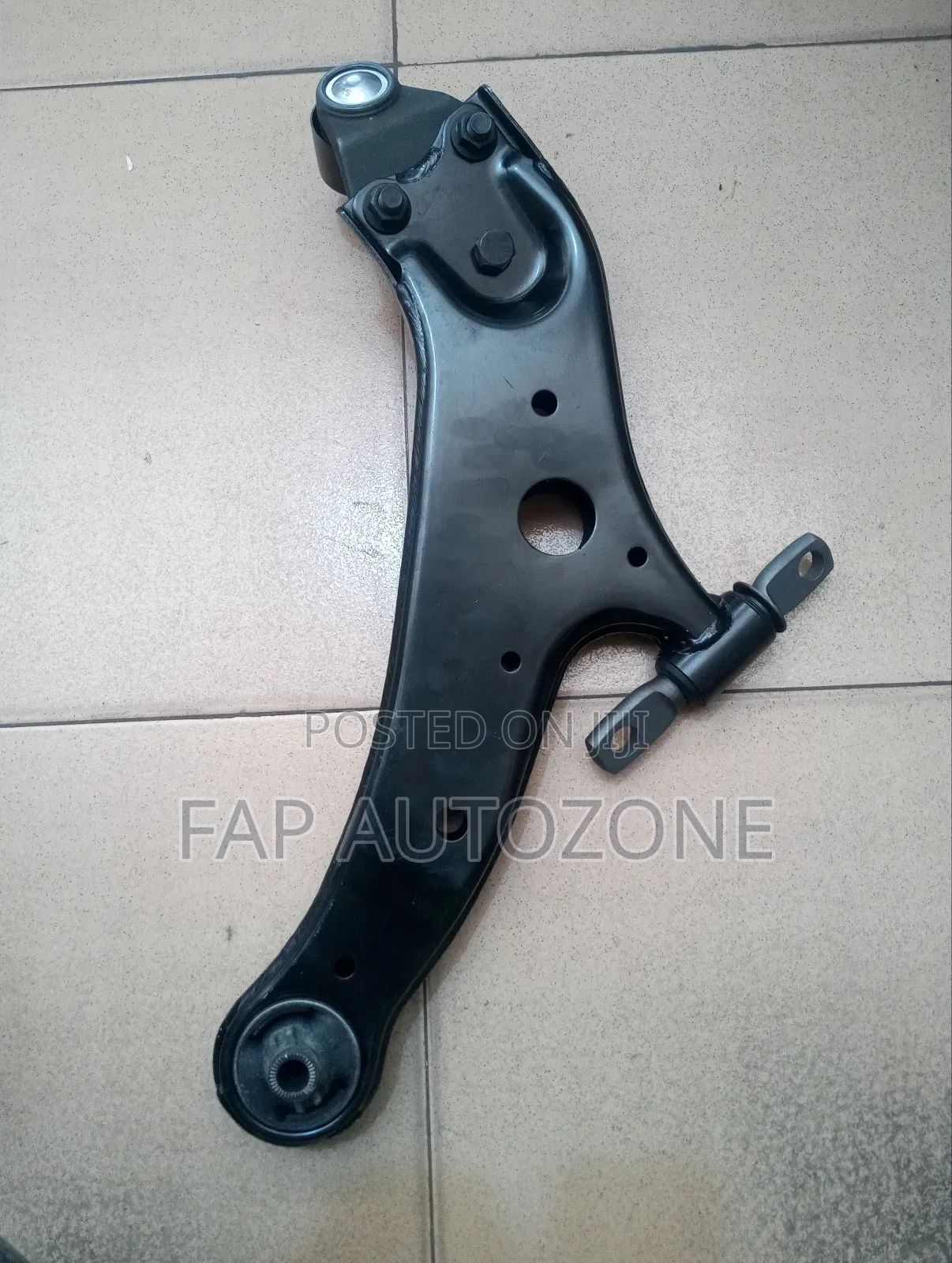 0621. Original Toyota Highlander Lower Arm Assembly Imported From USA
