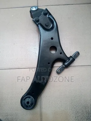 0621. Original Toyota Highlander Lower Arm Assembly Imported From USA