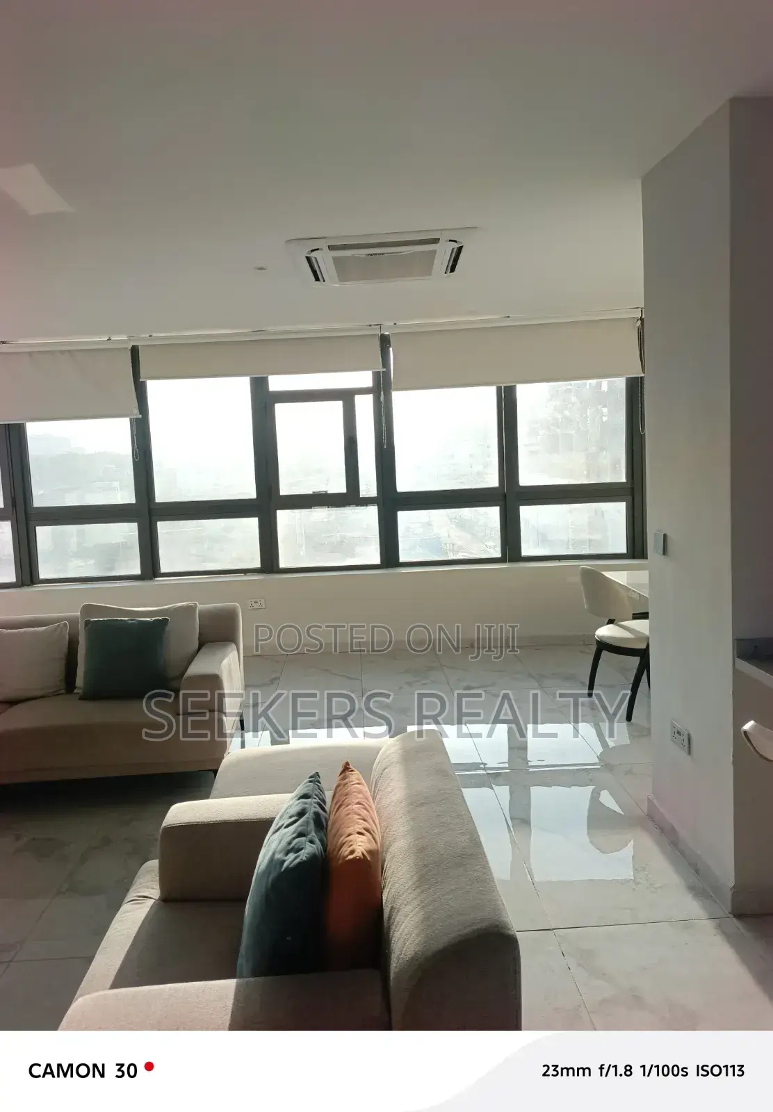 Furnished 1bdrm Apartment in Seekers Realty, Oxford Street for rent