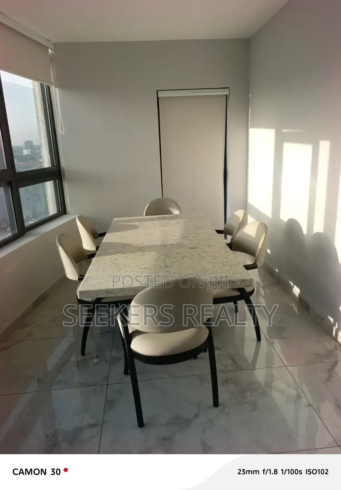 Furnished 1bdrm Apartment in Seekers Realty, Oxford Street for rent
