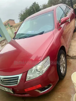 Toyota Camry 2011 Red