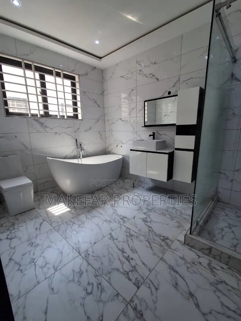 4bdrm House in Agbogba for sale