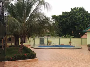 5bdrm House in Santasi Brofeyedu, Kumasi Metropolitan for sale