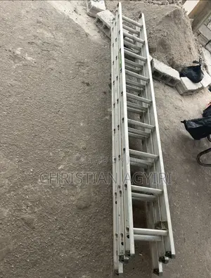 Ladder / Steps