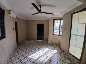 1bdrm Apartment in Batsona, Baatsona Total for rent