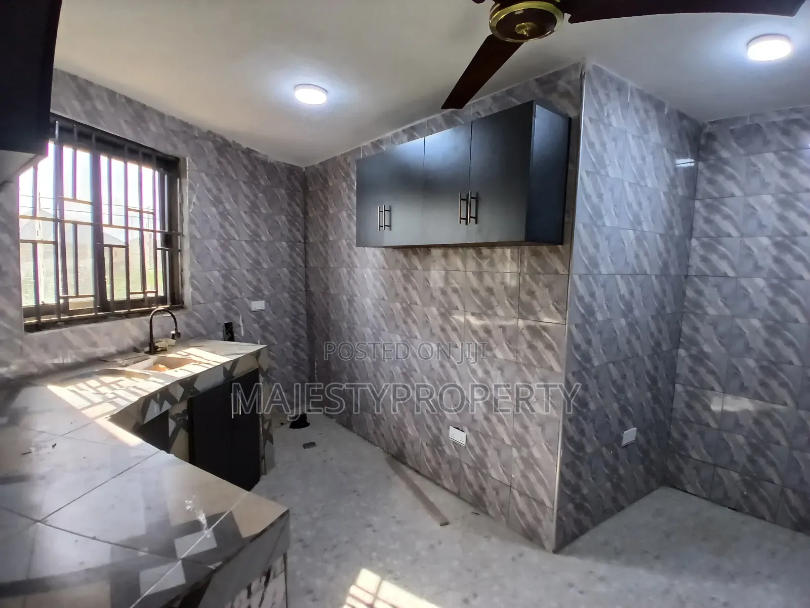 1bdrm Apartment in Batsona, Baatsona Total for rent