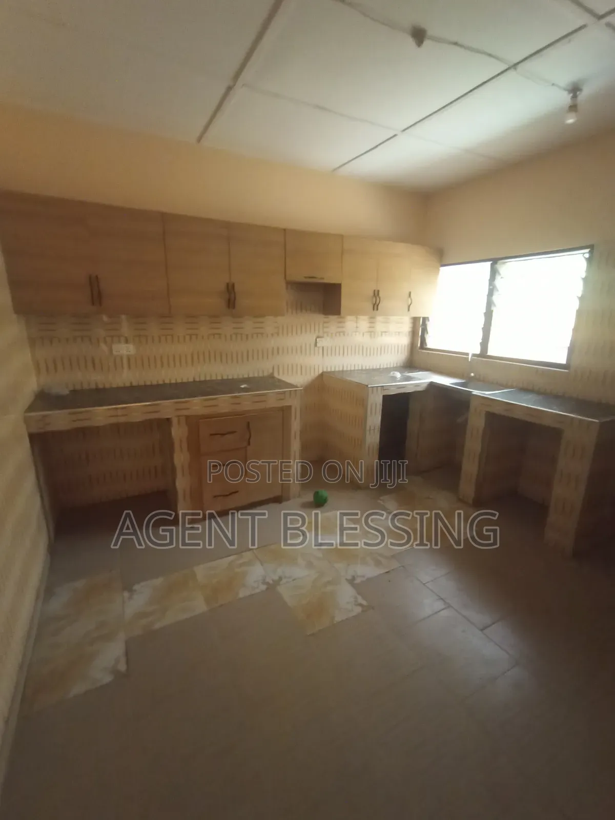 2bdrm Apartment in Gbetsile Samco, Tema Metropolitan for rent