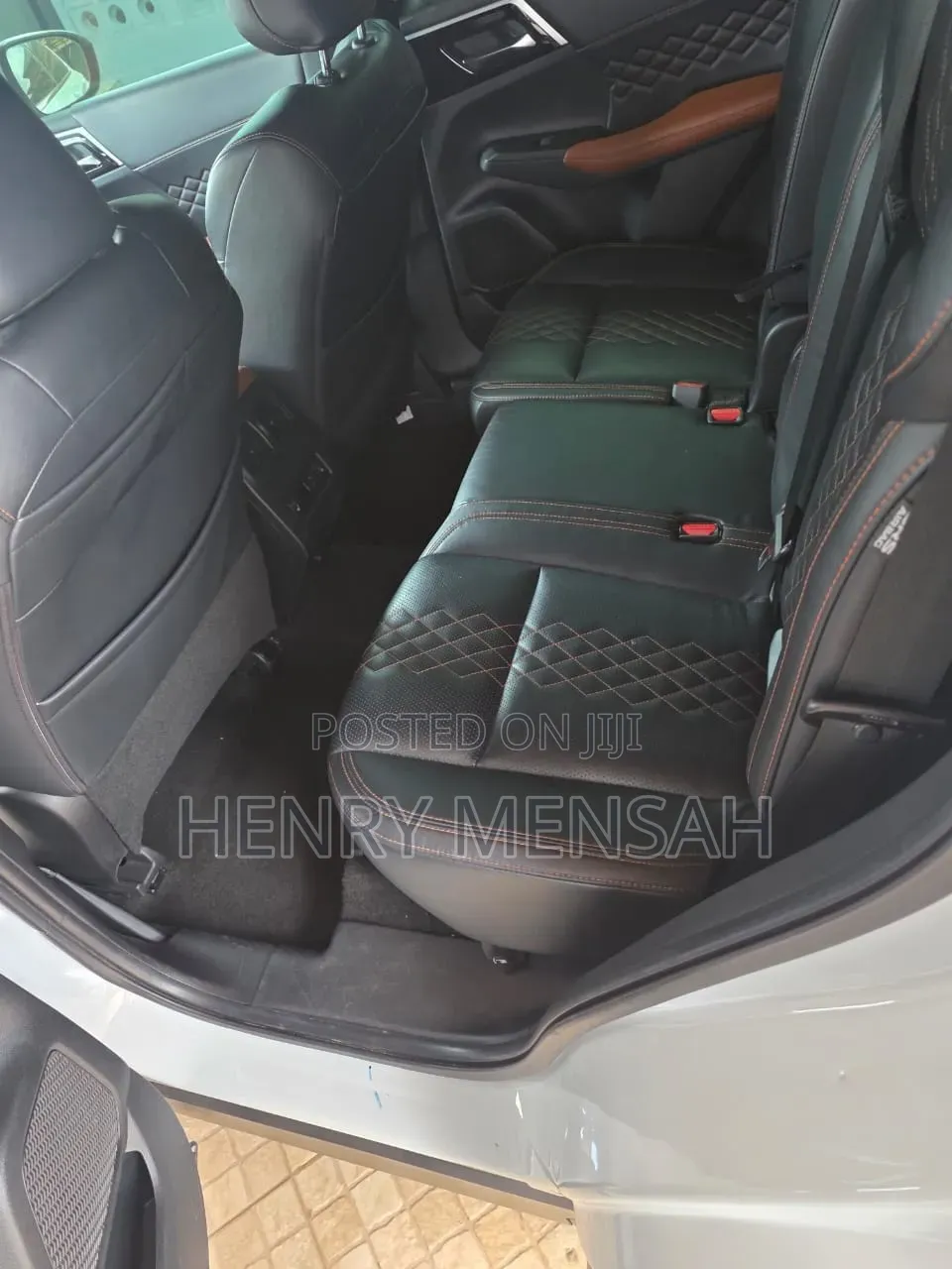 Mitsubishi Outlander SEL Launch Edition 2022 White