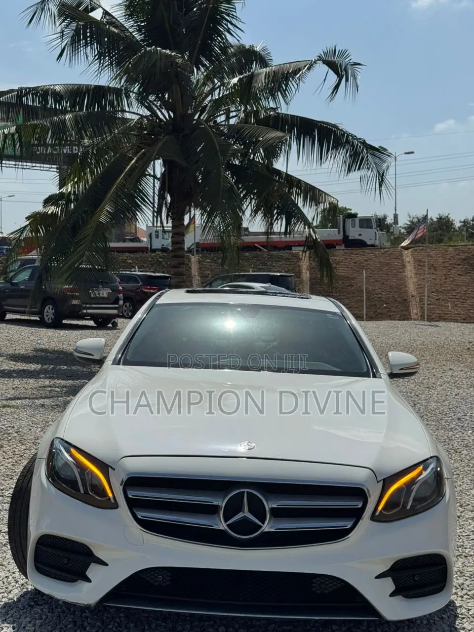 Mercedes-Benz E300 2017 White