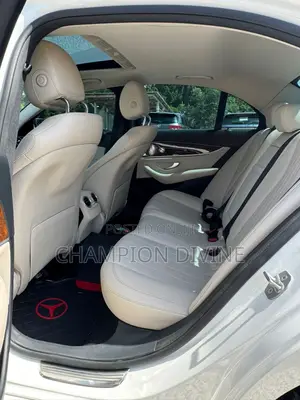 Mercedes-Benz E300 2017 White