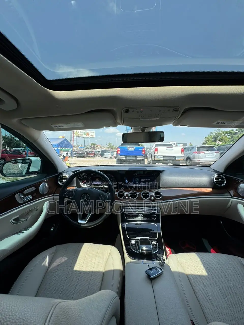 Mercedes-Benz E300 2017 White