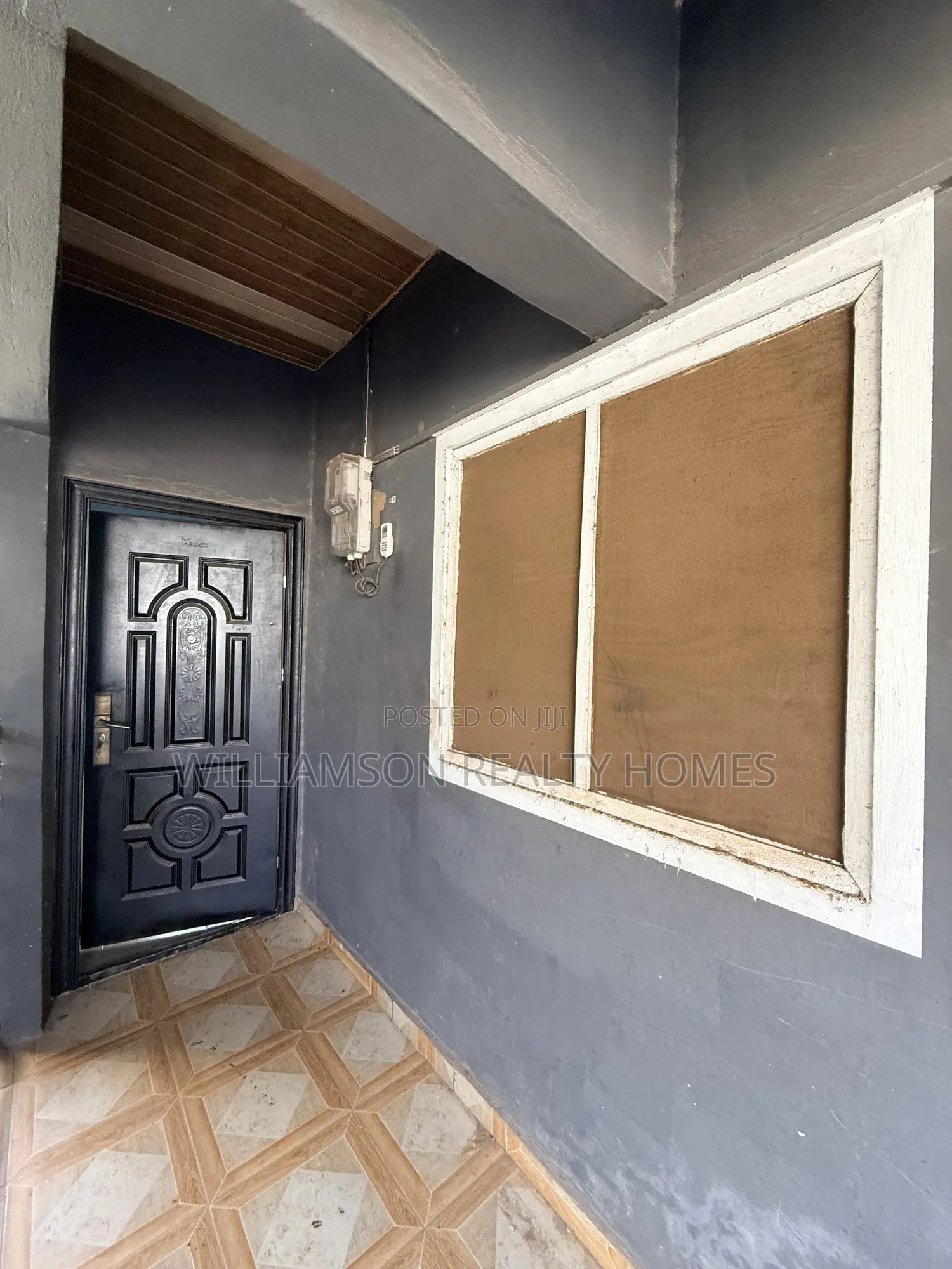 1bdrm Apartment in Community 18 Area, Spintex for rent