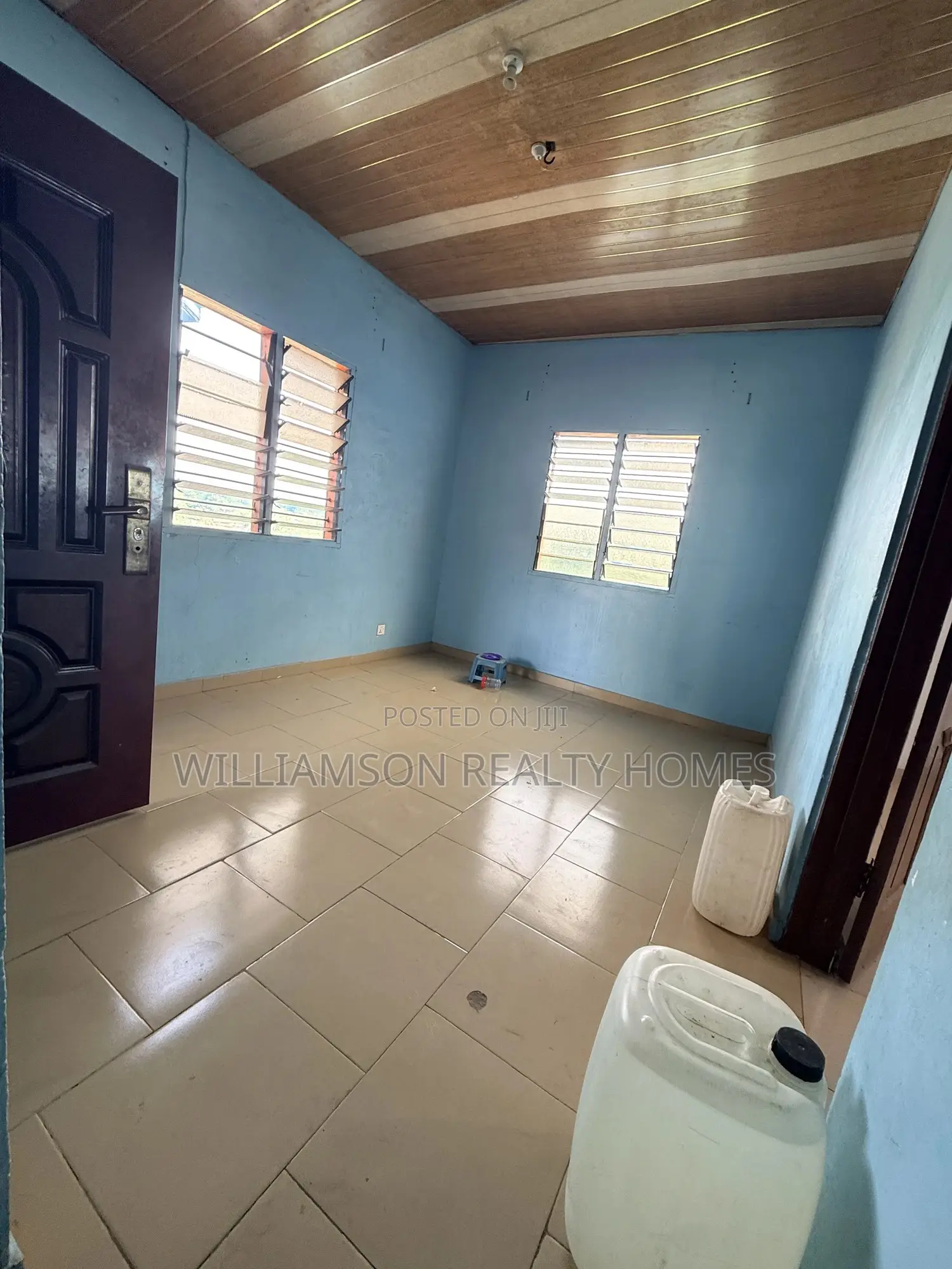 1bdrm Apartment in Community 18 Area, Spintex for rent